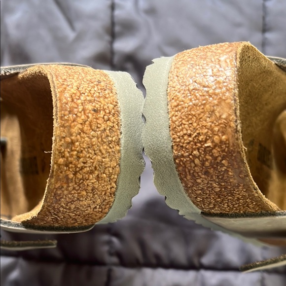 Birkenstock Gizeh Big Buckle Soft Footbed Dove Gray Excellent Condition - Picture 9 of 14